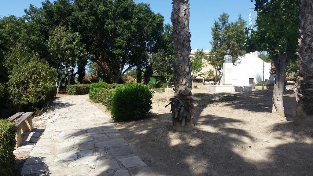 Faneromeni Court Lejlighed Paphos Eksteriør billede